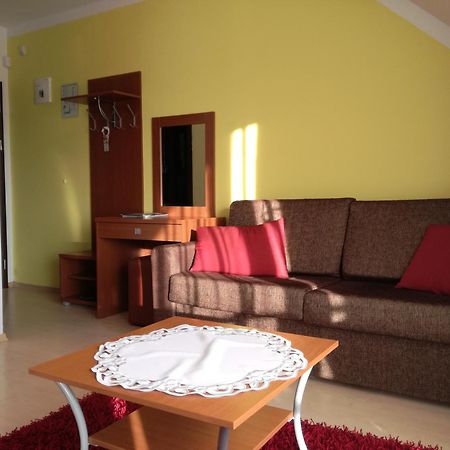Luxury Apartment Bešeňová 外观 照片