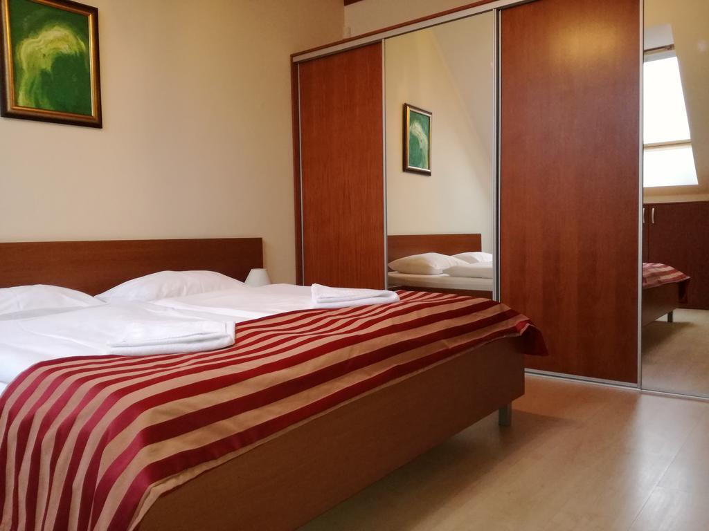 Luxury Apartment Bešeňová 外观 照片